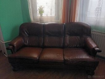 Prodam kozeny trojsed