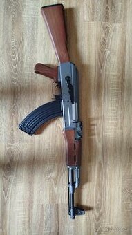 Airsoft AK47 (CYMA)