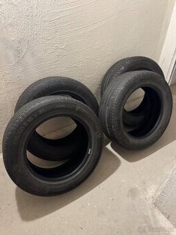 Letní pneu 235/60 R18 V XL Continental