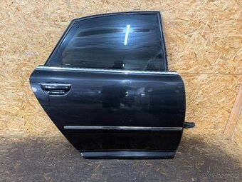 KOMPLETNÍ PRAVÉ ZADNÍ DVEŘE AUDI A8 D3