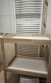 Přebalovací pult IKEA