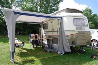Karavan Eriba Pan Familia 1993