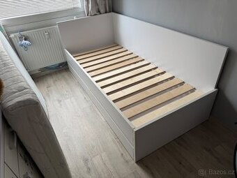 Postel 200x90 (zánovní) +matrace