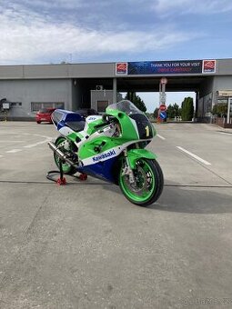 Kawasaki ZXR 400 okruhovka