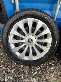 Originál plechové komplety Škoda + zimní pneu 185/60/15