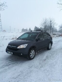 Honda CR-V 2.0i 4x4 nová STK