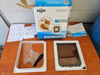 DVÍŘKA PRO KOČKU NEBO PSA