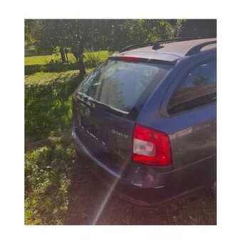 Škoda Octavia 2 facelift na náhradní díly