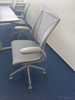Kancelářská židle humanscale