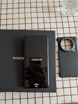 Prodám Honor magic V5 záruka datart