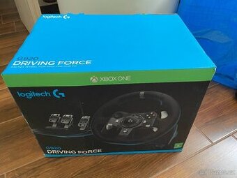 Nepoužitý volant logitech s pedály Xbox One a PC