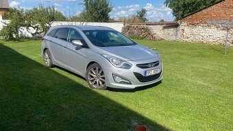 Hyundai i40 1.7 crdi 100kw
