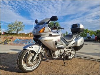 Honda NT650V Deauville