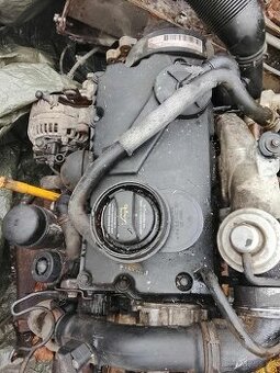 Ford  galaxy  1.9 tdi 85 kw  motor kompletni cen 6000 kč