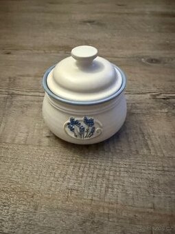 Cukřenka malá levandule