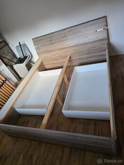 Postelový rám 180x200cm