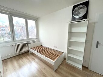 byt 1+kk 18m2 v ul. Hřebečská 2591, Kladno 1 - Kročehlavy