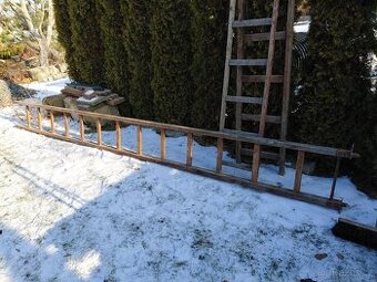 Žebřík dřevěný