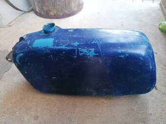 Predám nádrž na Jawa 23 Mustang