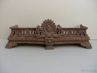 Americka kamna, ohradka