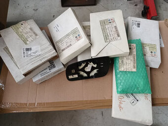 Sklo zrcátka Škoda, rámeček zpět. zrcátka, kryt zpět. zrcátk