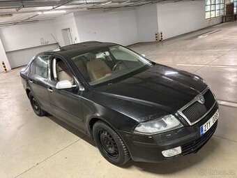 Škoda Octavia II 1.6 FSI – NA NÁHRADNÍ DÍLY / OPRAVU