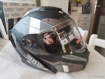 PRODÁM NOVOU SUPER VÝKLOPNOU PŘILBU VGV