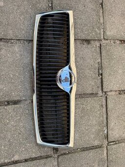 Přední maska Škoda Octavia II originál chrom