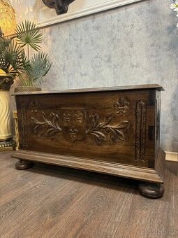 Starožitná truhla (140013)