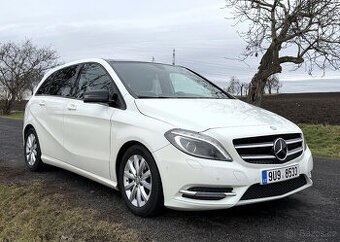 Mercedes - Benz B 180 CDI,80 kW - motor Mercedes, privát