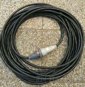 Prodlužovací kabel měděný