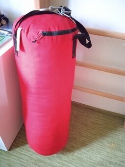Obrázek k inzerátu: Boxovací pytel