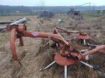 Sekacka kuhn 2,4 m a obracec kuhn