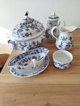 Sada porcelánu, vzor cibulák, MEISSEN.