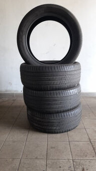 Letní pneu 235/45 R18 - 1