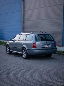 Škoda Octavia 1.6i 75 kW, tažné, xenony