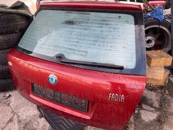 Páté dveře na Škoda Fabia I bez koroze.