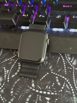 Apple Watch series 4-44mm