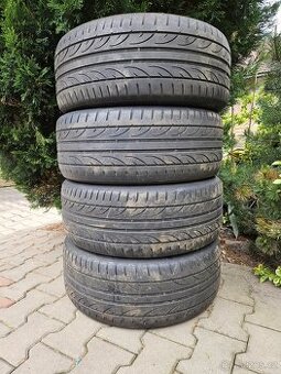 Letní pneu 235/50/18