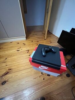 Playstation 4 slim 500GB
