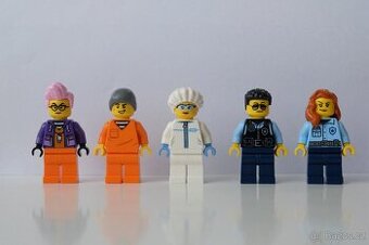 LEGO Minifigurky Mobilní kriminalistická laboratoř(60418)