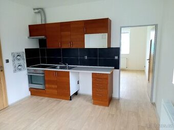 Pronájem bytu 2+1 40 m  Kokonín