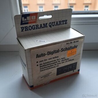 Digitálni hodiny do auta 12V
