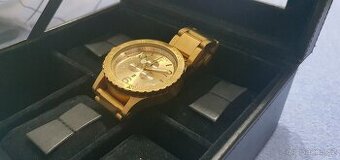 Nixon Zlaté hodinky aj strieborne veľká nad 5cm priemer