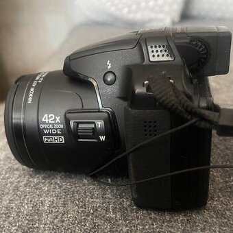 Fotoaparát Nikon - 1