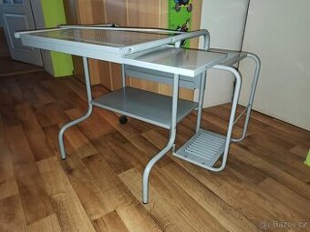 Prodám kovový PC stolek ikea, šedé barvy. Lehký, s kolečky