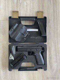 CZ P09 + kydexové pouzdro