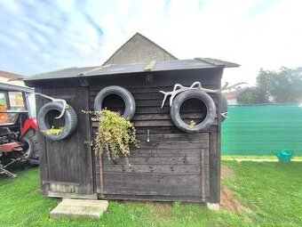 Prodám dřevěnou boudu