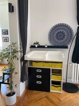 Přebalovací pult IKEA