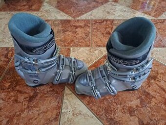 LYŽÁKY MUNARI, VE VELMI PĚKNÉM STAVU, SKVĚLÁ CENA